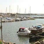 Marina Ii *