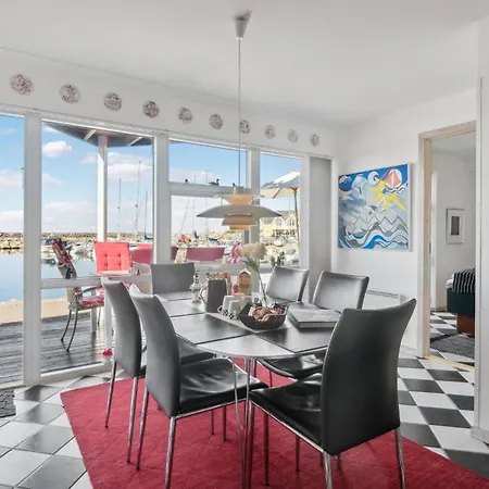 Marina Ii Vakantiehuis